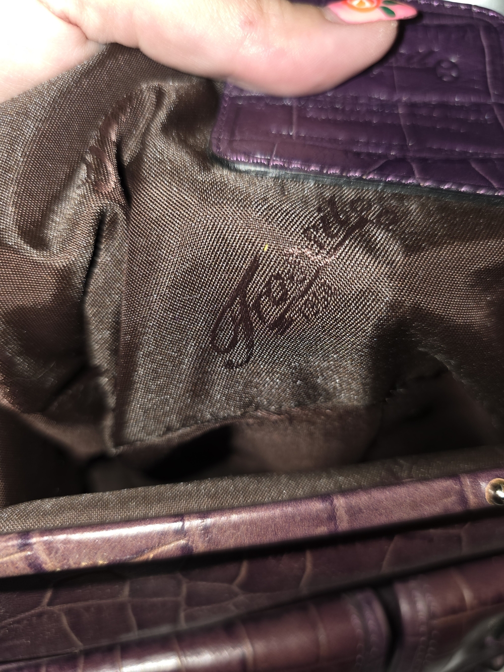 Fossil Classic Croc-Embossed Purple/Brown Shoulder Bag - Picture 9 of 10